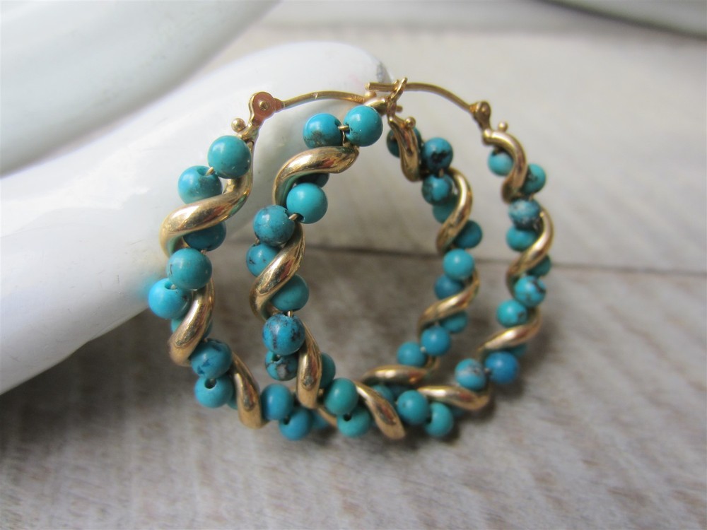 Vintage Twisted 14K Yellow Gold & Turquoise Bead 1 1/4