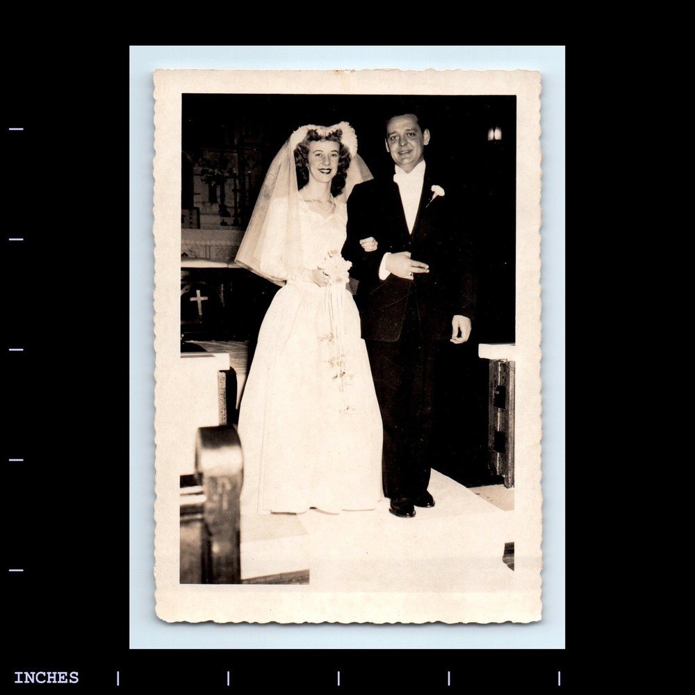 Old Vintage Photo MAN WOMAN BRIDE GROOM WEDDING DRESS