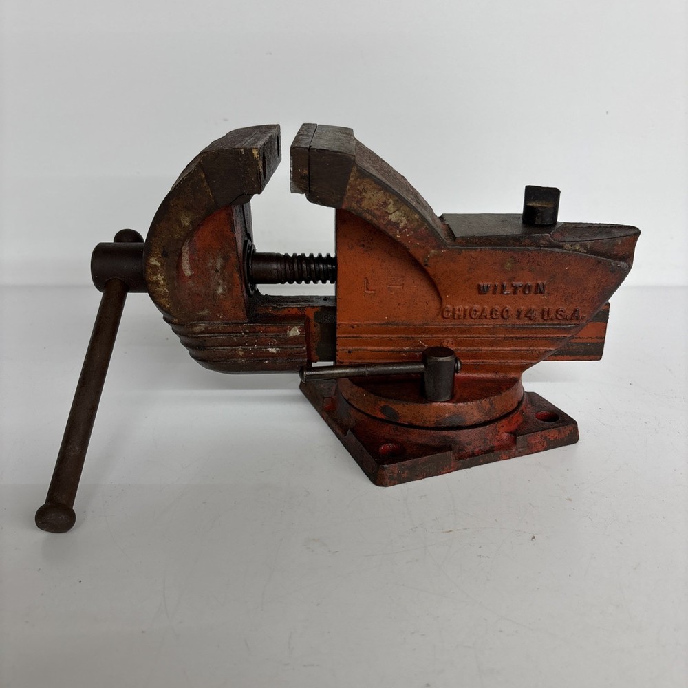 Vintage Wilton Shop King Bench Vise 3 1/2” Jaws Chicago USA Swivel Base