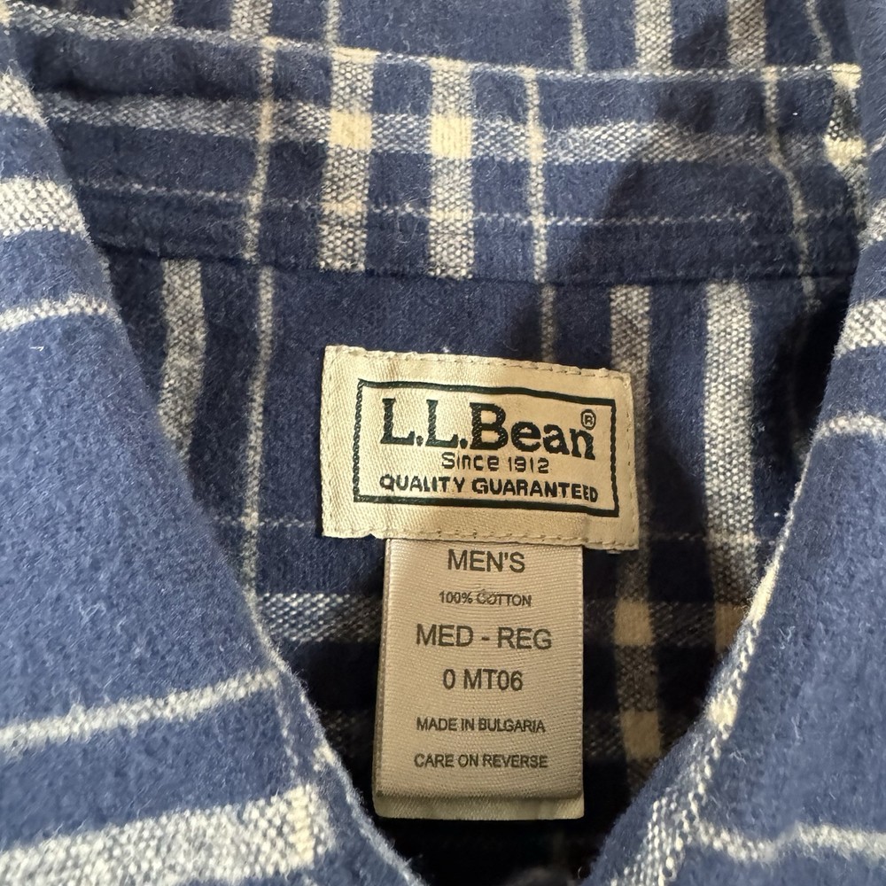 L.L. Bean heavy duty flannel shirt M blue grey  plaid  #0MT06