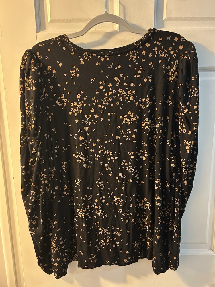 Chico's Black Beige Animal Print Ruched Round Neck Long Sleeve Rayon Knit Top 4