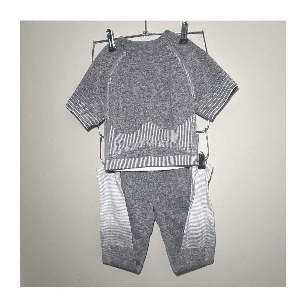Gray White Colorblock Knit Activewear Set Top & Leggings M Nylon Polyester