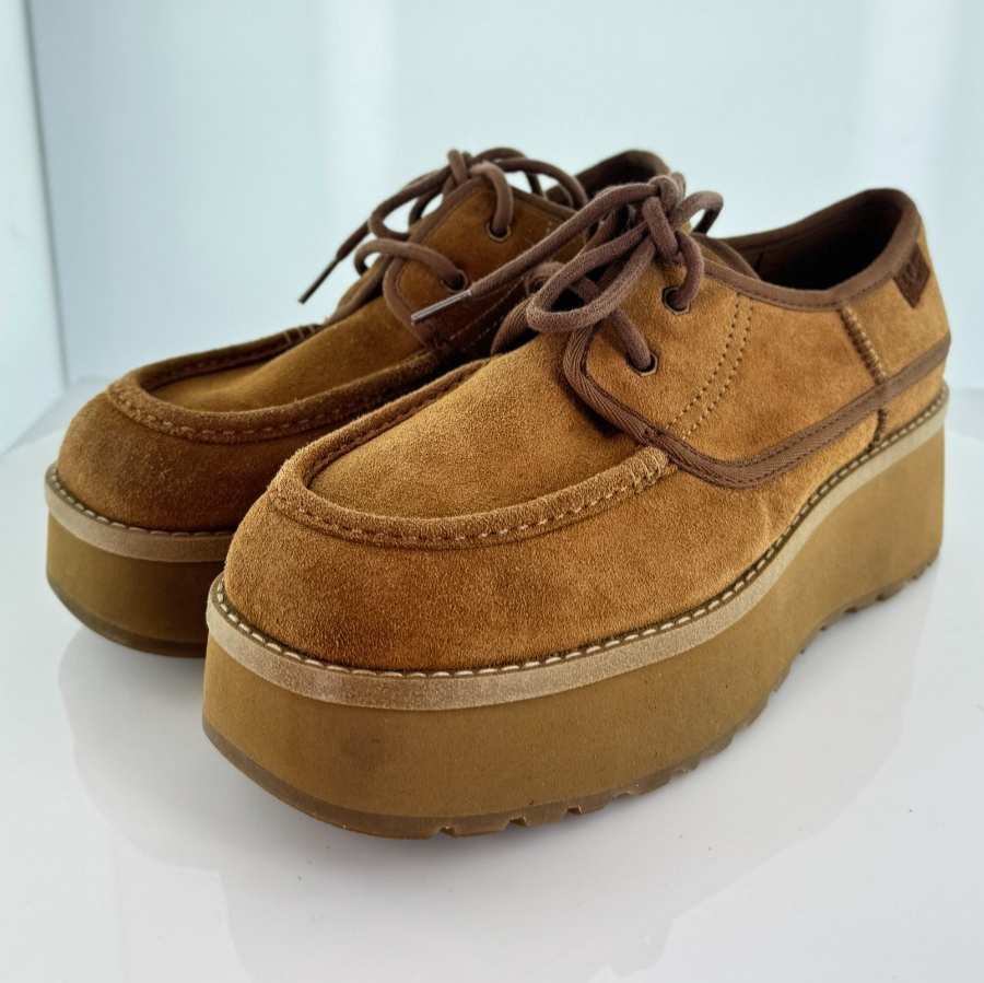A24 $140 Women's Sz 8 M UGG Cityfunc Shoes In Chestnut