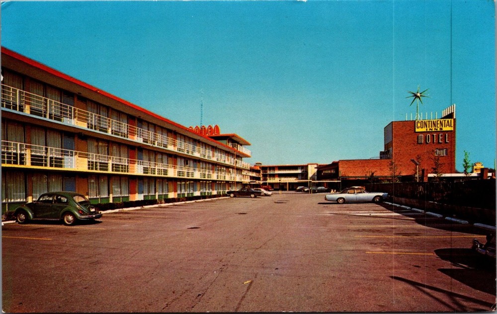 Continental Inn Motel Louisville KY Vintage Chrome Postcard 1960s Cars