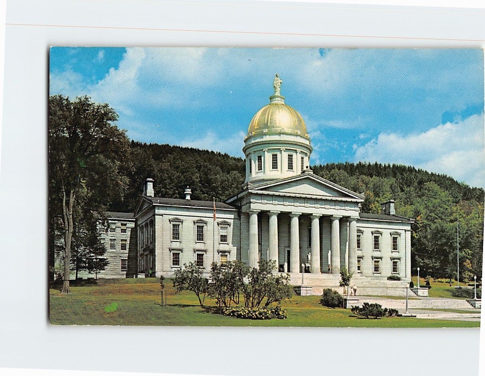 Postcard State Capitol Montpelier Vermont USA