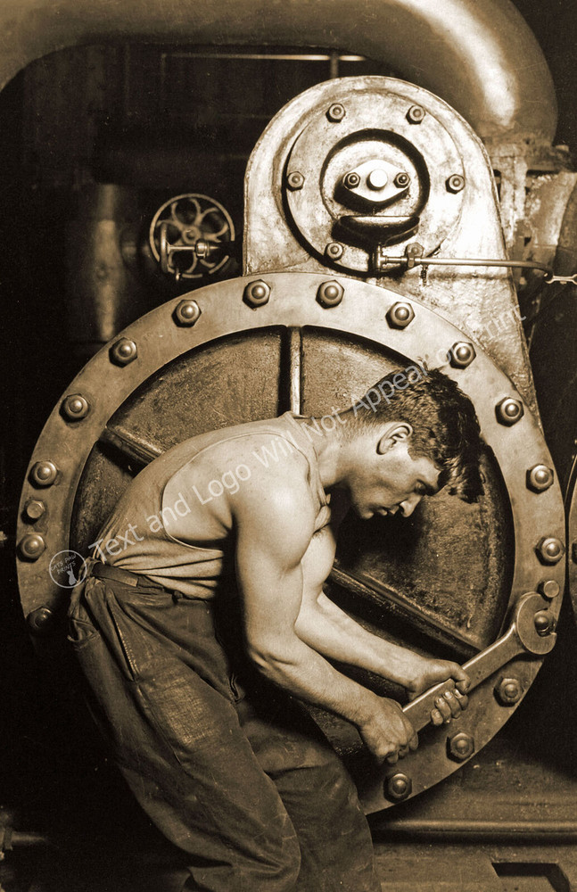 1921 Steamfitter at Work Old Photo 11