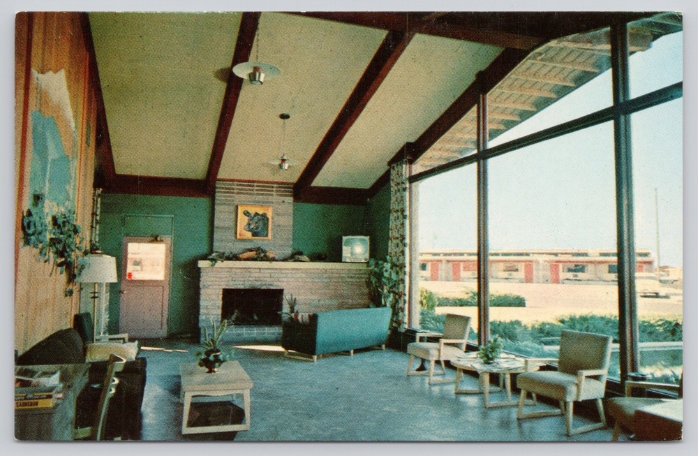 Kennewick Washington WA Doric Black Angus Motel Interior Lobby Vtg Postcard E1