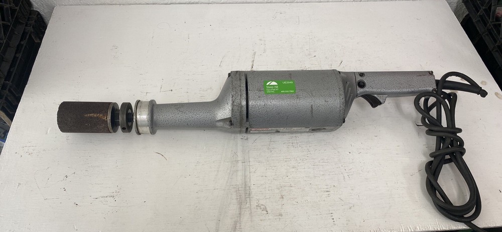 Makita 125mm Angle Grinder for Pipes and Metal  