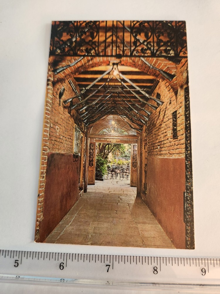 PAT O'BRIEN'S New Orleans Louisiana Vtg Postcard Unposted LA