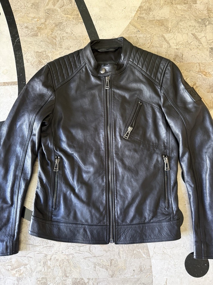 Belstaff Italy  V Racer Motorcycle Classic Black Leather Jacket size 48 / Slim M