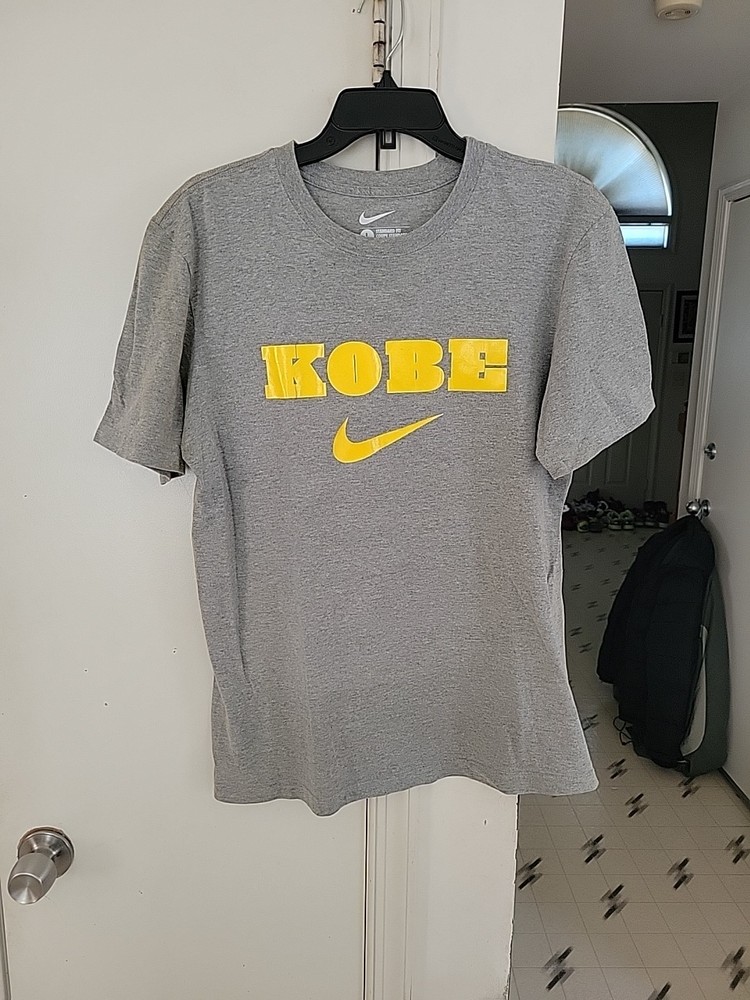 Vintage Nike Kobe Shirt 