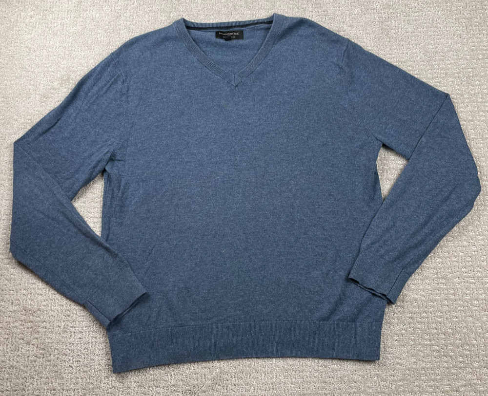 Banana Republic Sweater Mens Large Blue Premium Luxe Yarn Cashmere Silk V Neck