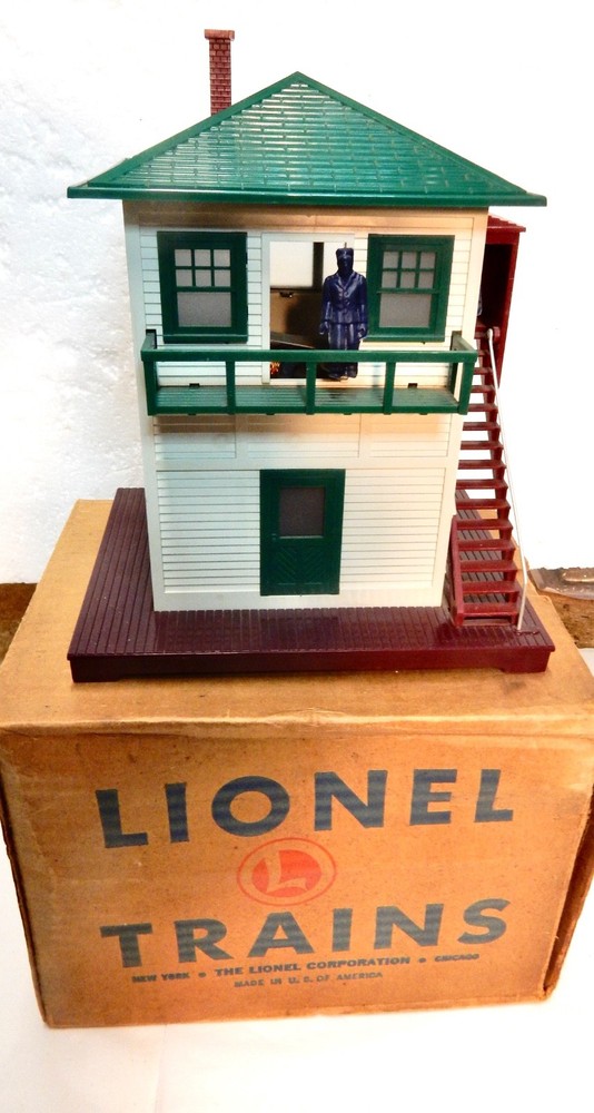 Lionel # 445 Postwar Operating Switch Tower-for O Gauge Toy Train Operation Nice