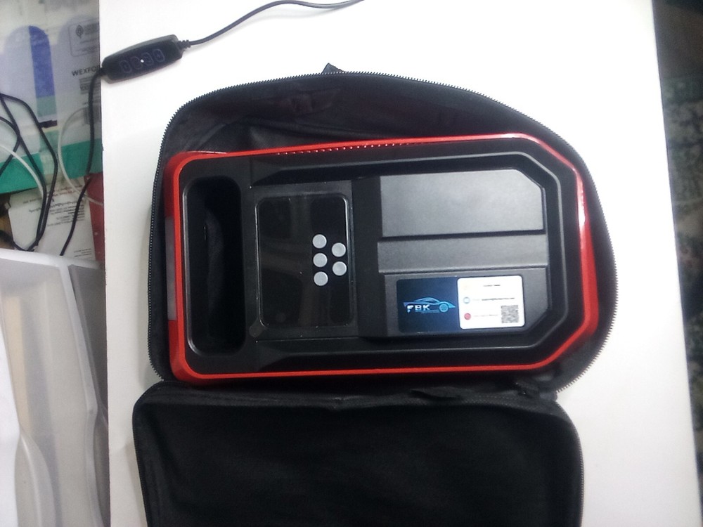 Tire Inflator Portable Air Compressor Pump for Car Tires - Red