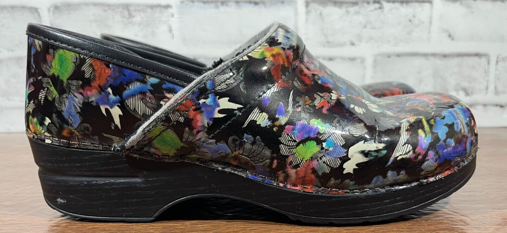 Dansko Women's Floral Print Comfort Clogs EU 41 US 11.5 Multicolor