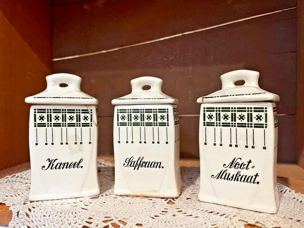 Vintage Dutch Canisters- Kaneel, Saffraan & Noot=Muskaat