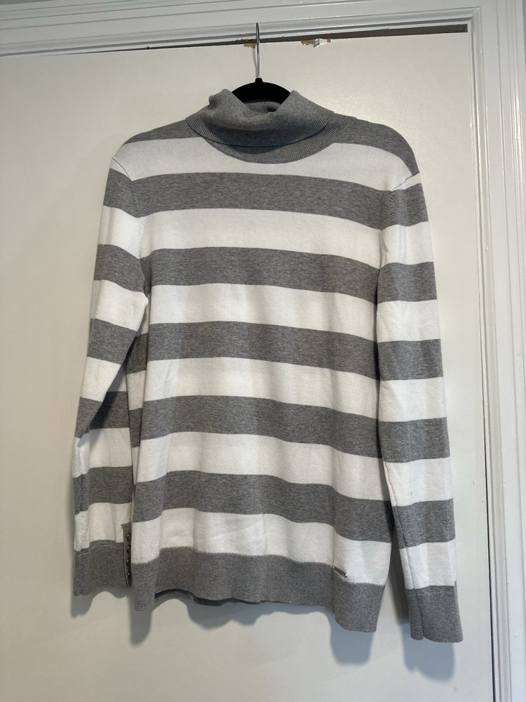 Tommy Hilfiger Women’s Large Grey & White Striped Turtleneck Long Sleeve Top