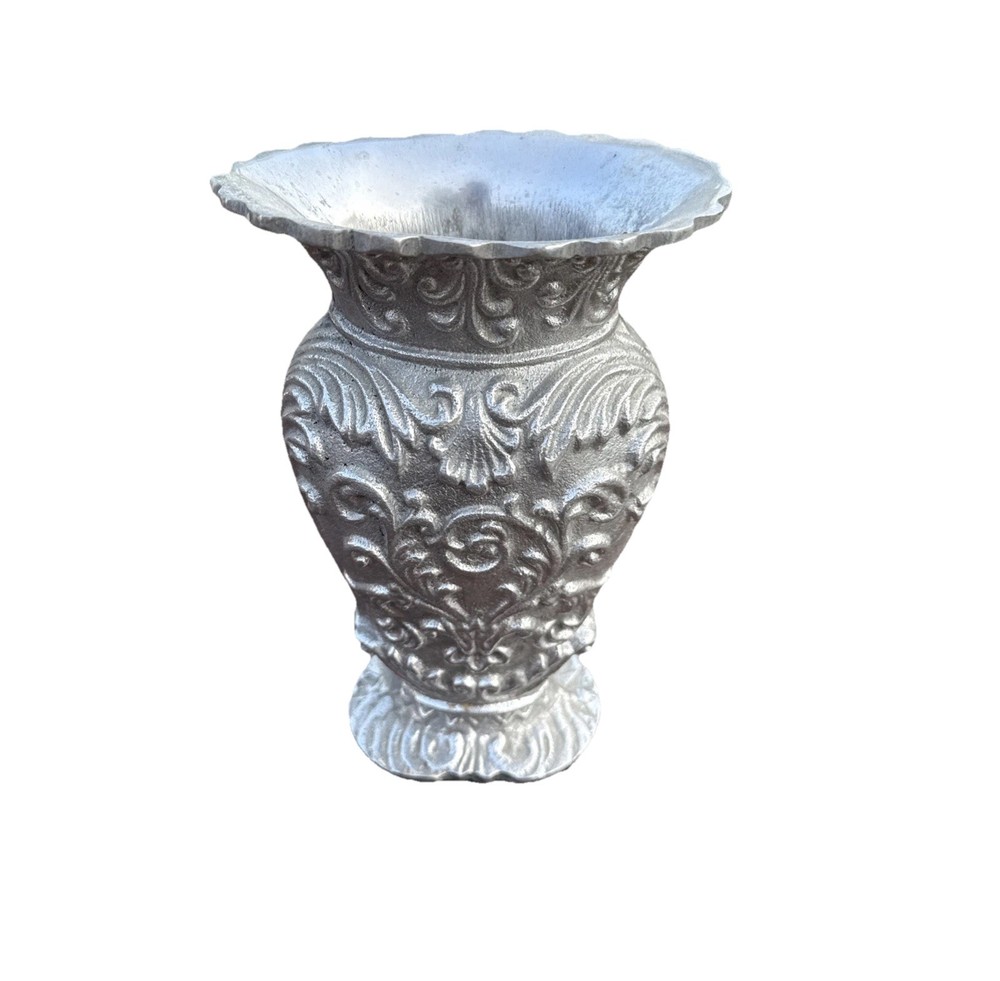 The Grazi Collection Metal Plated Silver Vase-7 1/2