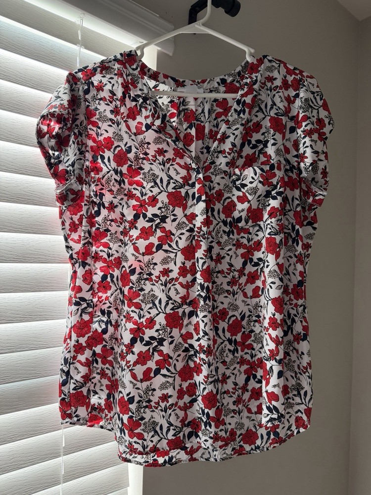 Women’s Blouse