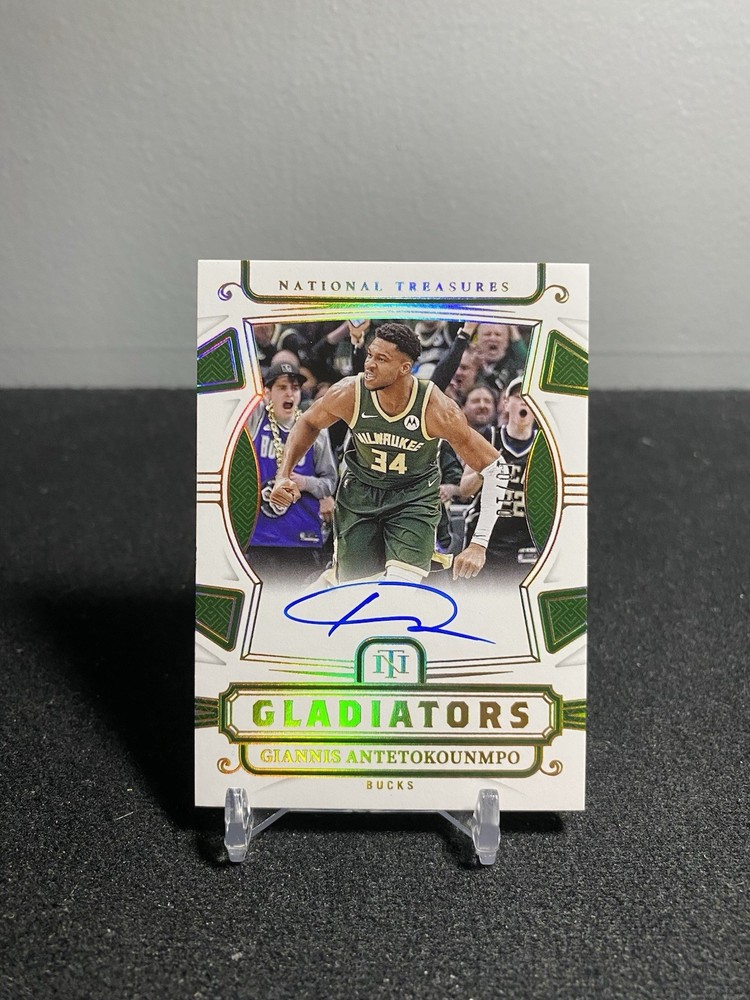 2024-25 National Treasures Giannis Antetokounmpo Auto Gladiators Gold /10