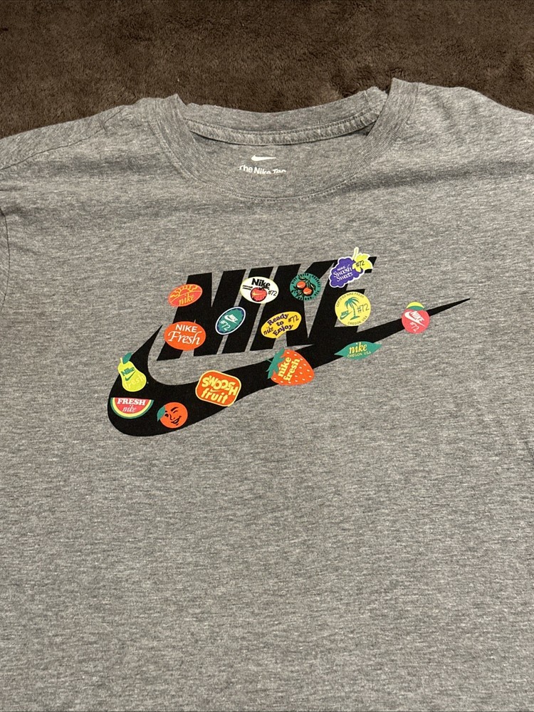 Nike Shirt Men's Fresh Swoosh Fruit Short Sleeve Crew Neck Gray Size Medium M