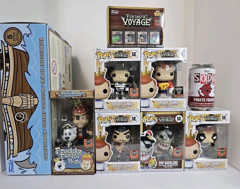Freddy's Funtastic Voyage  Lot Of 8 With Protector Funko Pop!
