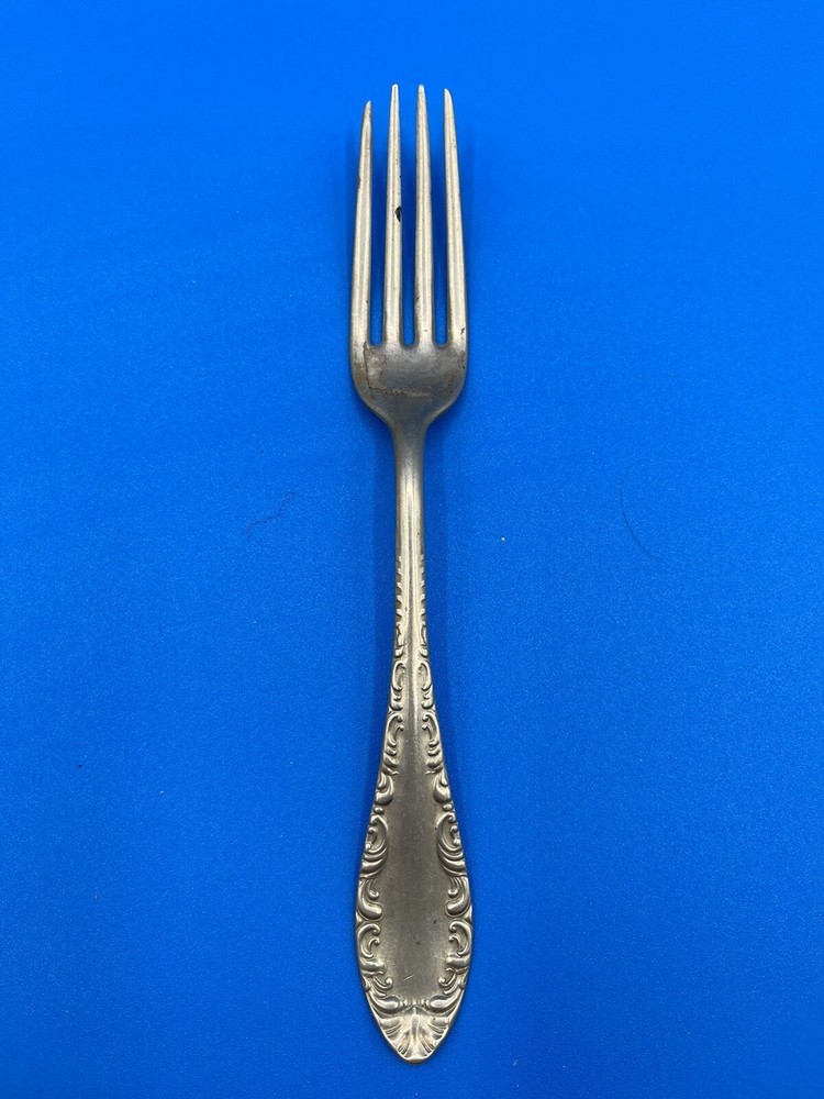 Antique Fork Wm A Rogers Oneida Silver Nickel ‘Rhinebeck St Elmo’ 1900