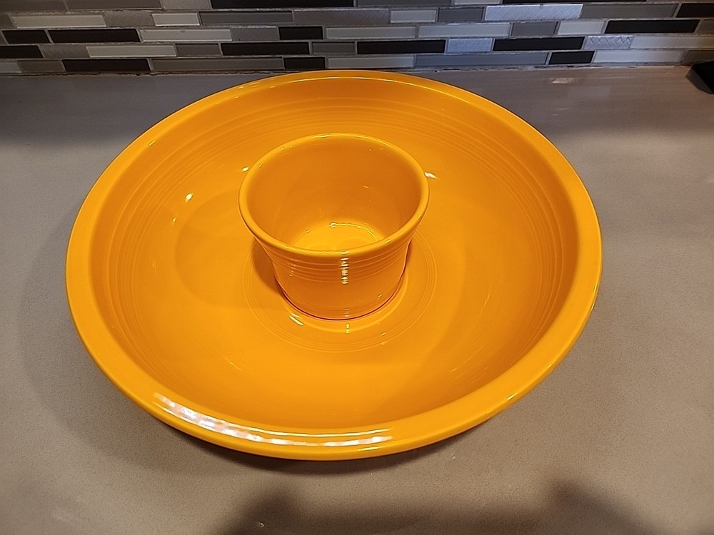 Fiesta Daffodil Chip and Dip 2 Piece Set