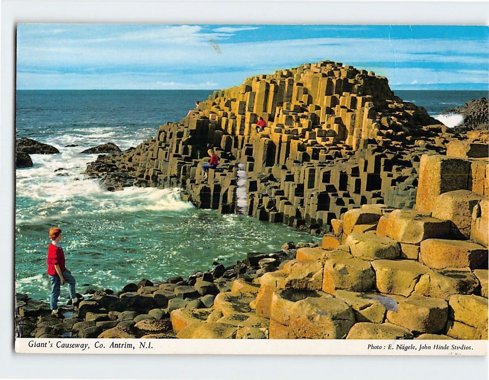 Postcard Giant's Causeway Co. Antrim Northern Ireland