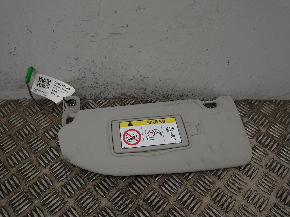 Volvo XC60 Mk2 Sun Visor for T5 Momentum AWD Estate 2017-2025 Model 32332692