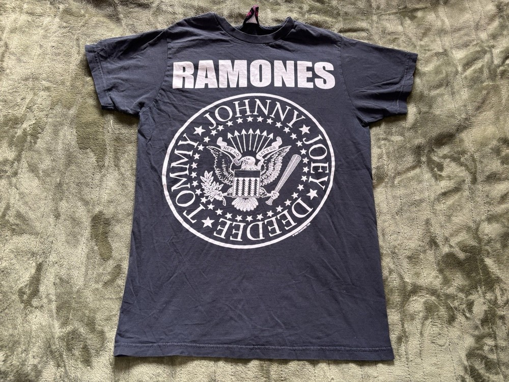 Vintage Ramones Band Shirt Mens Medium Black 2008 Rock Music 1234 Johnny Joey