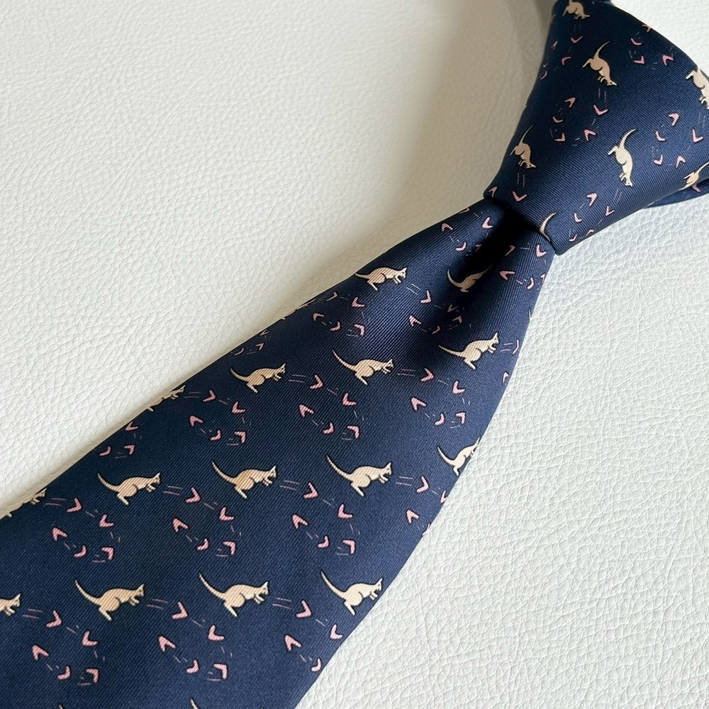 Hermes Paris Kangaroo Animal Silk Tie Navy Pink France Vintage 154cm
