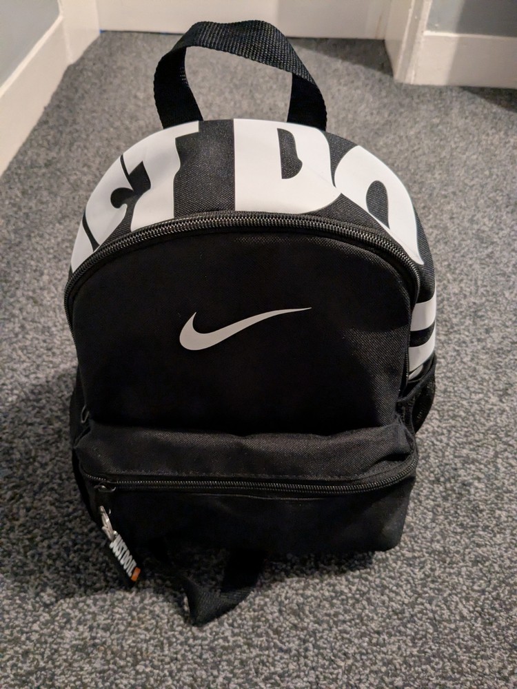 Nike Small Just Do It Black Backpack/ Rucksack Gym Training Bag - Hardly Used