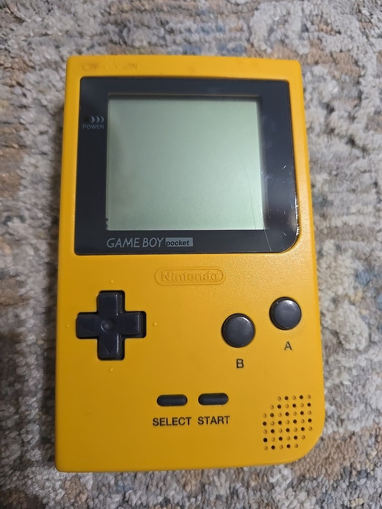Nintendo MGB001 Game Boy Pocket Console Yellow No Power For Parts Not Working