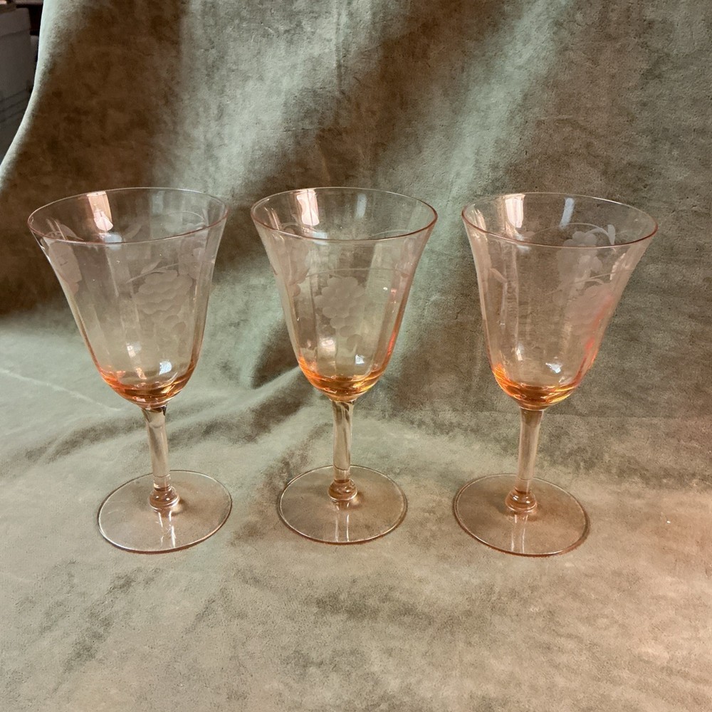 Vintage 1930s hocking glass standard cut grape bunch water/wine stem lot Of 3