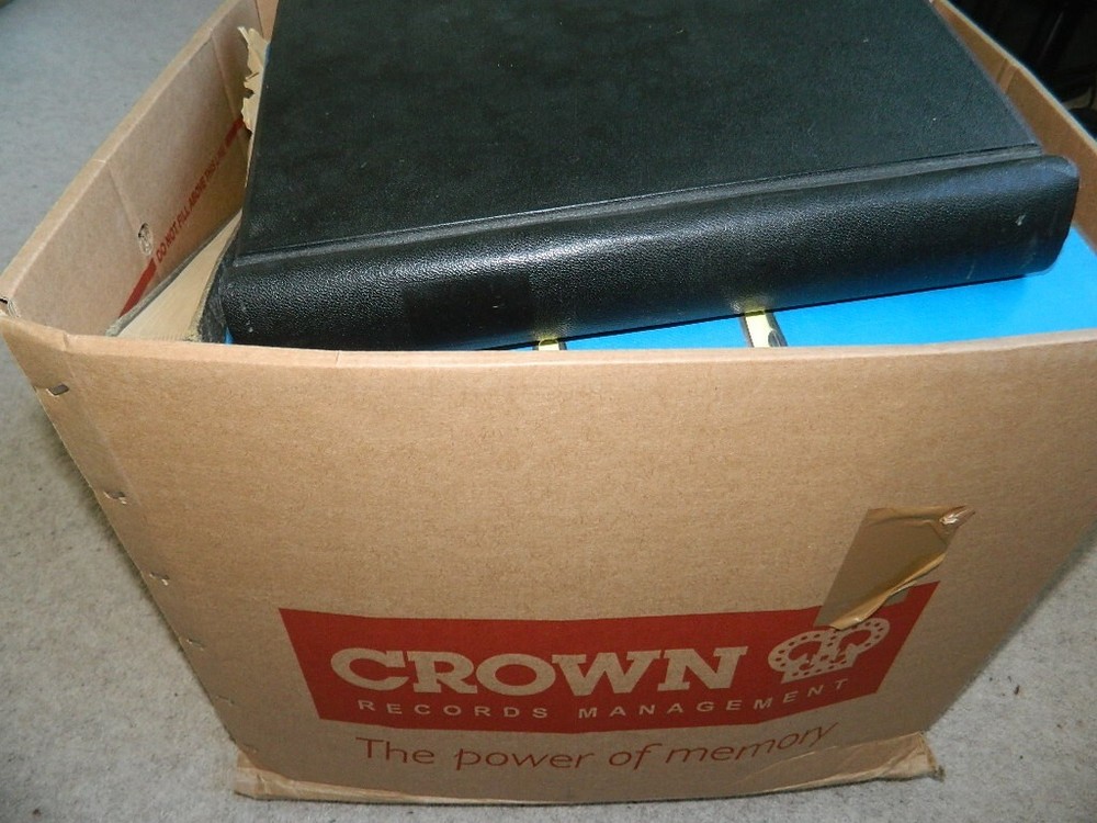 LARGE WORLD STAMPS LOT IN APPROX 18 ALBUMS OR STOCKBOOKS