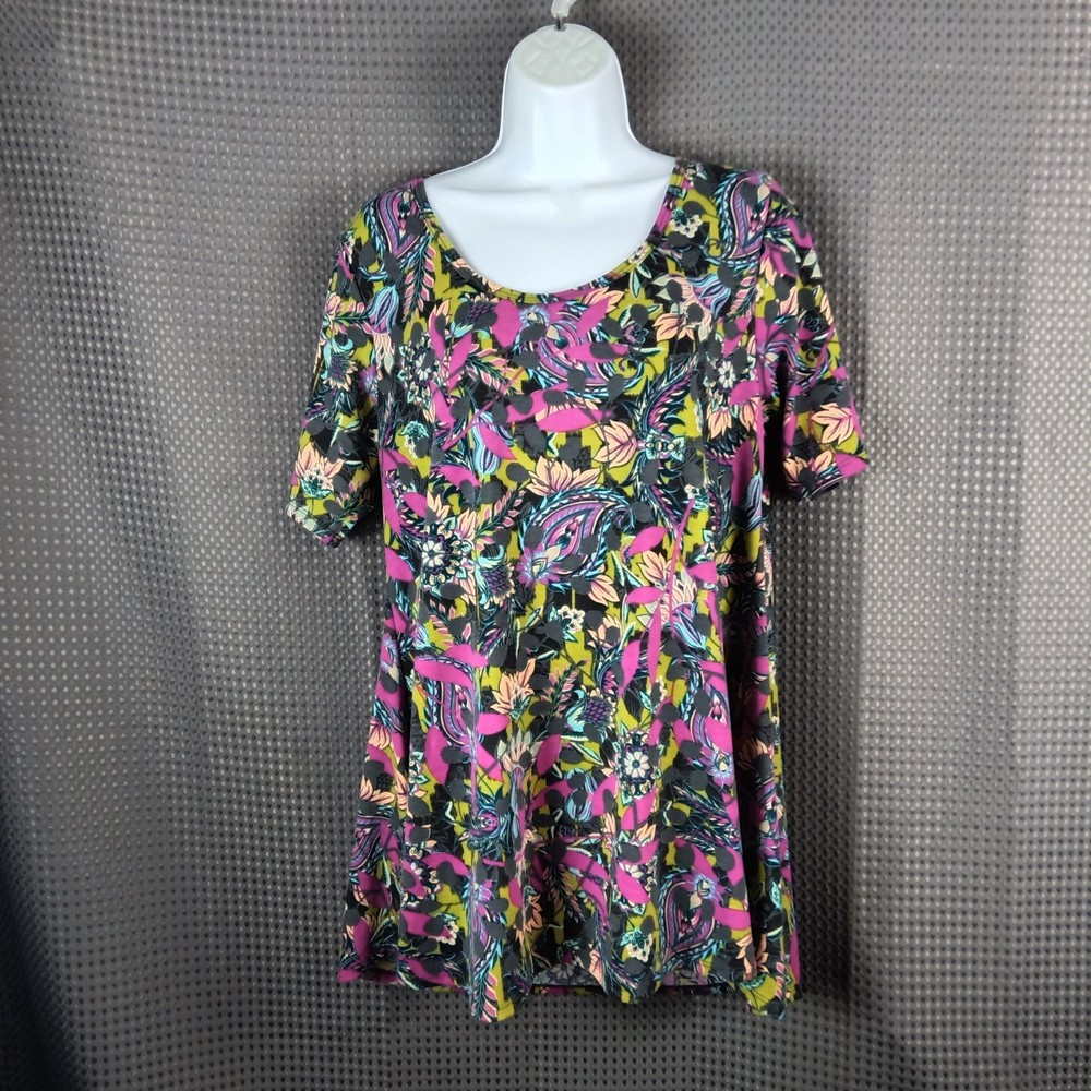 LuLaRoe Women Multicolor Floral Paisley Scoop Neck Short Sleeve Tunic Top