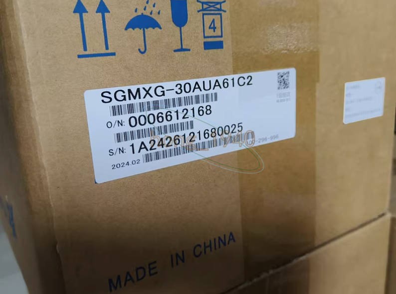 1PC New Yaskawa SGMXG-30AUA61C2 AC Servo Motor