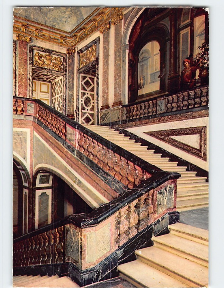 Postcard The Queens Staircase Chateau De Versailles France