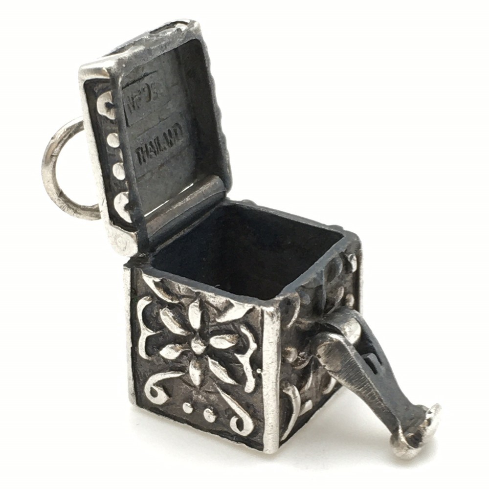 Vintage Sterling Silver Floral Prayer Box Charm Pendant Marked NF 925 6.4g #89