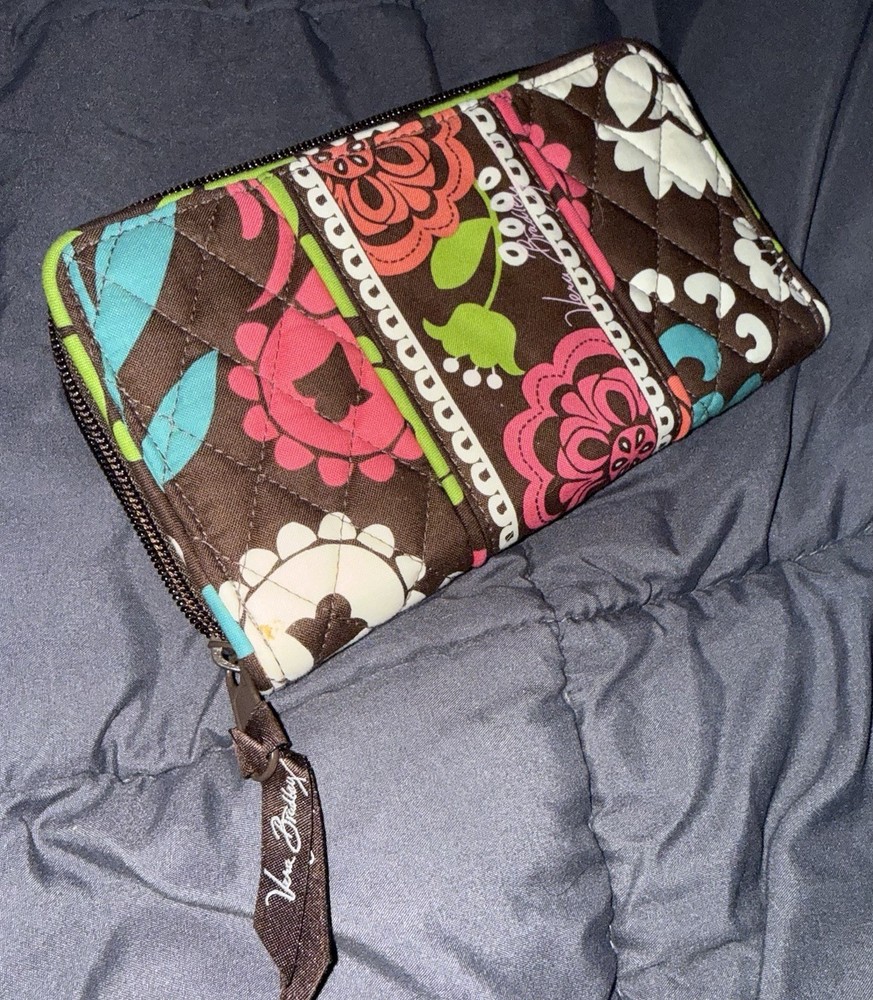 Vera Bradley Women's Bi-Fold Wallet Quilted Zippered Flower Shower