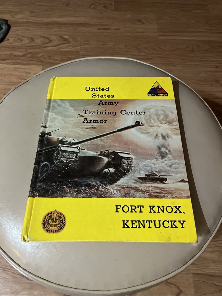 United States Army Training Center Fort Knox 1975 Yearbook 19th Battalion Co A
