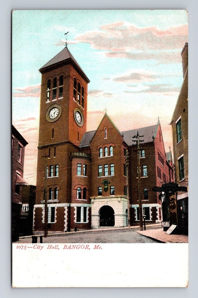 Bangor ME-Maine, City Hall, Antique, Vintage Souvenir Postcard