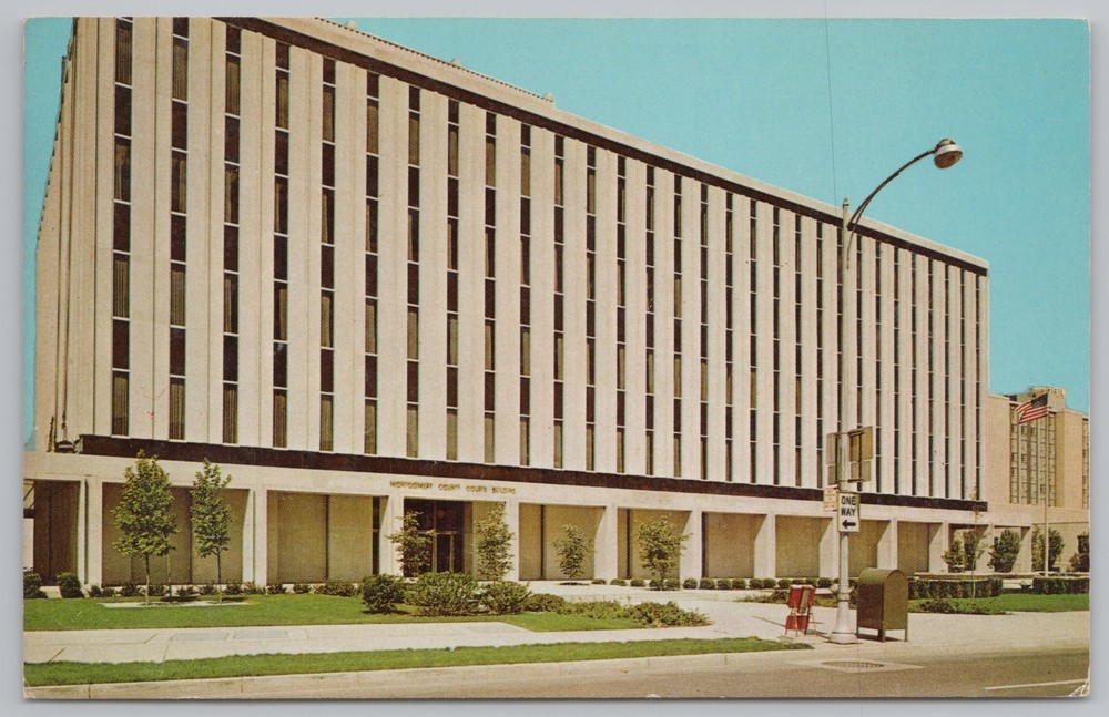 Dayton Ohio~New Montgomery County Court Center~Vintage Postcard