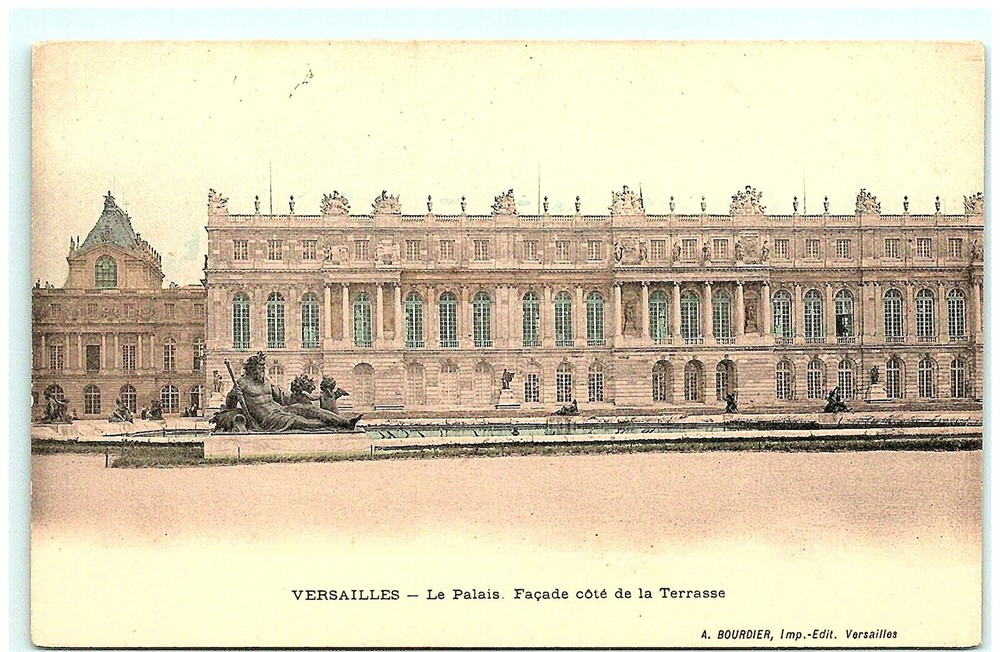 S04-5454, Versailles, Le Palais, Facade Cote De La Terrasse, 1900S ** Postcard