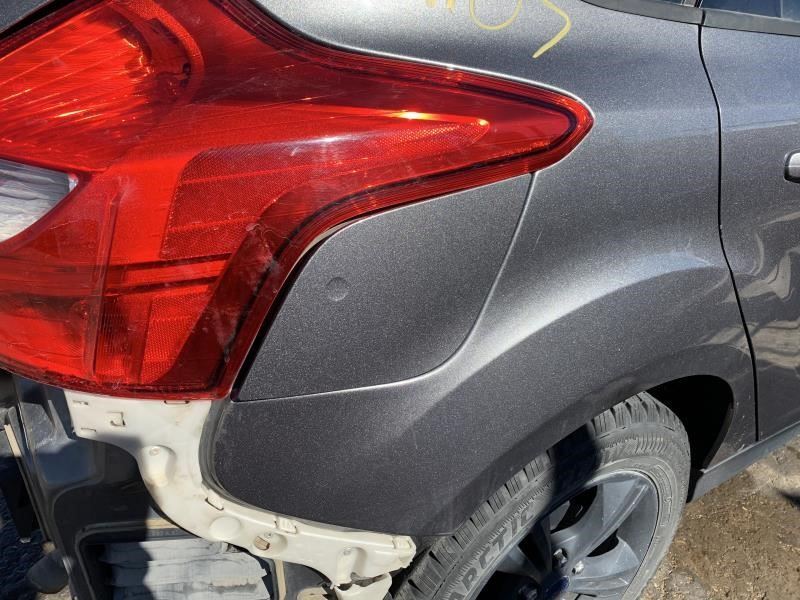 FOCUS     2013 Fuel Filler Door 458310