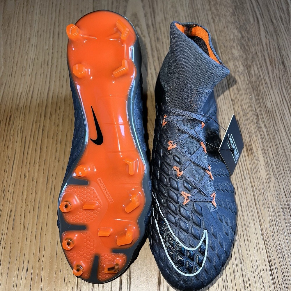 Nike Hypervenom Phantom 3 Elite DF FG Size 6 Soccer Cleats Gray H7270-081