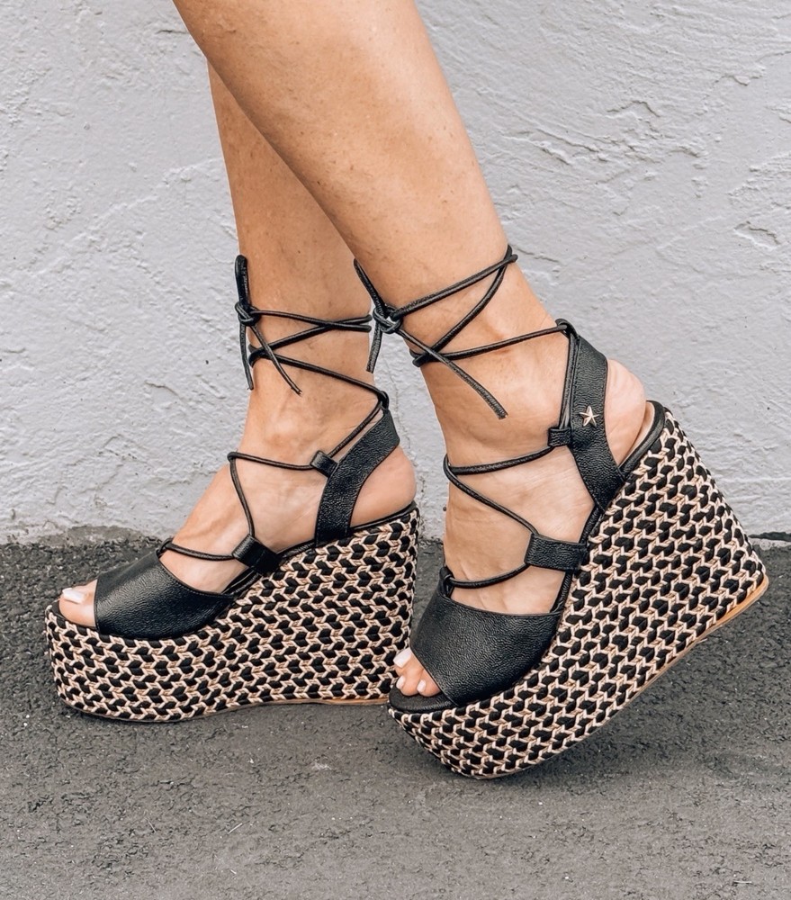 Groove Black Taupe Boho Lace-Up Wedge Platform Sandals Size 7