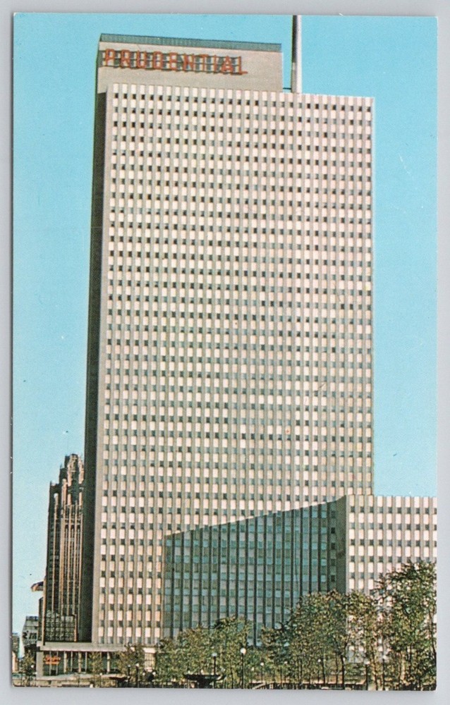 Prudential Building Chicago IL Skyscraper Plasticchrome Postcard 1950s