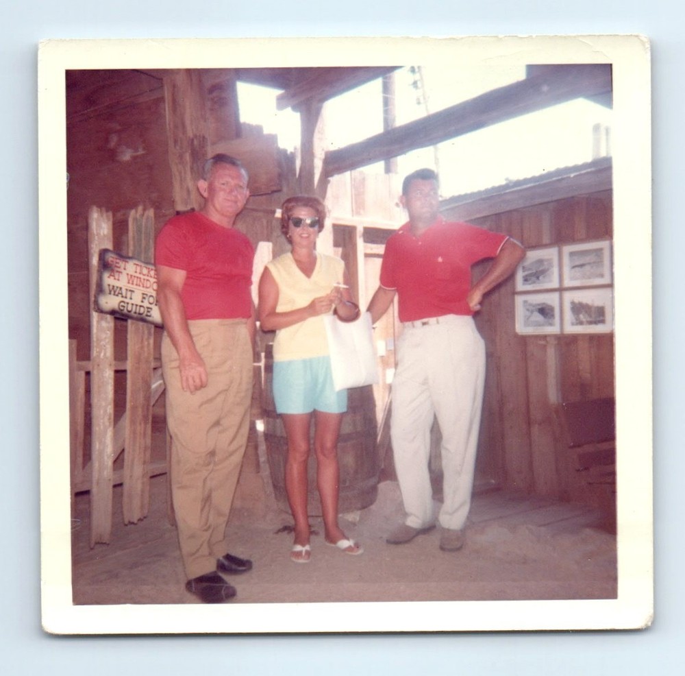 Old Vintage Square Color Photo TRIO MEN WOMAN SMOKING CIGARETTE SNAPSHOT